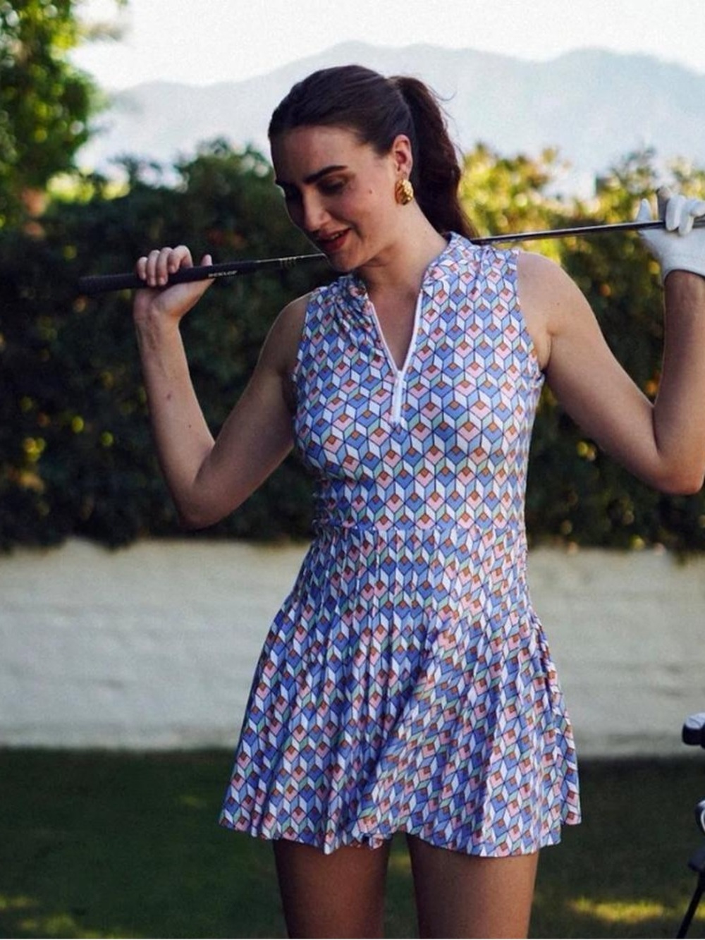 SMITH & QUINN Mackenzie Club Tile Print Blue & Pink Sleeveless Golf Dress -